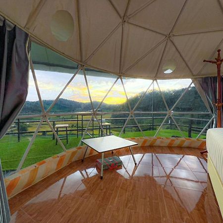 สวนไร่รุ่งอรุณ Suan Rai Rungarun Hotel Ban Na Pa Paek Bagian luar foto
